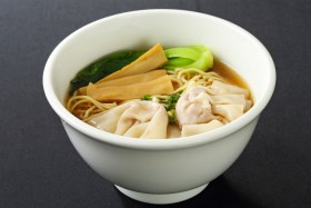 ワンタン麺